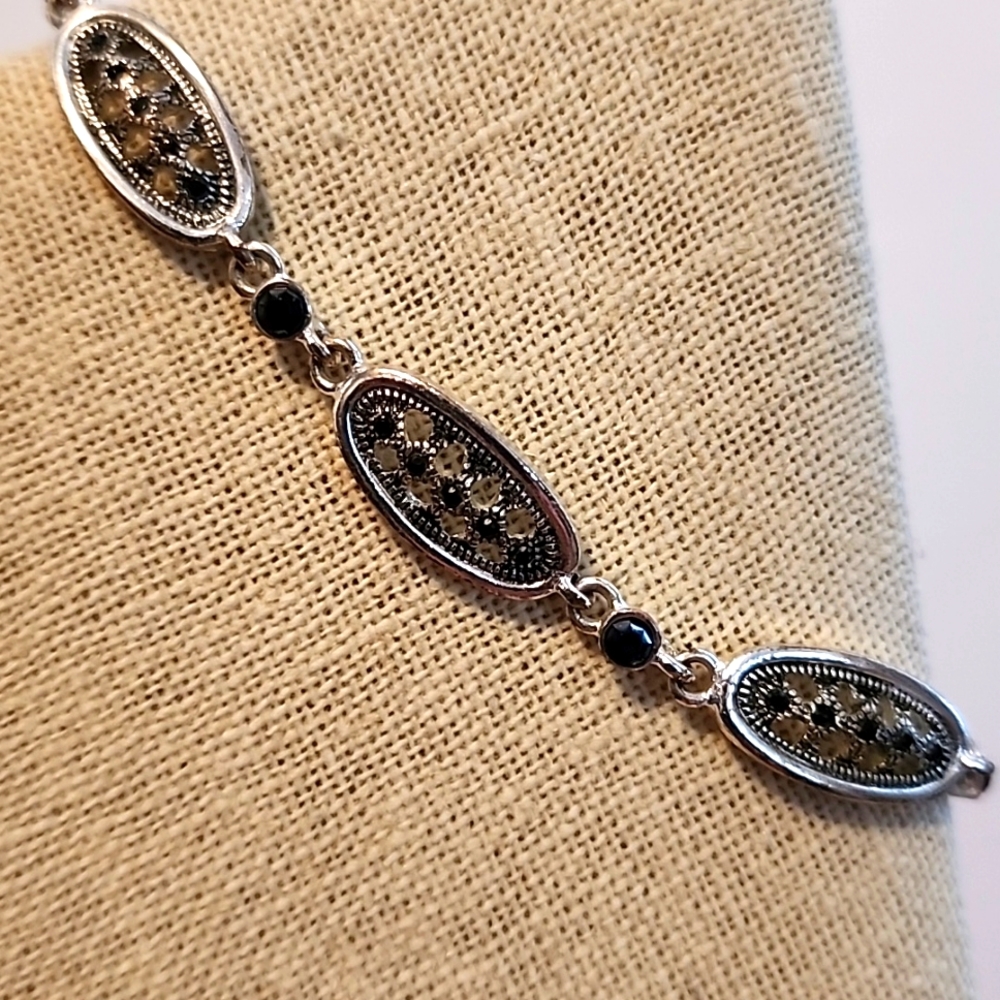 Silvertone Filagree Bracelet